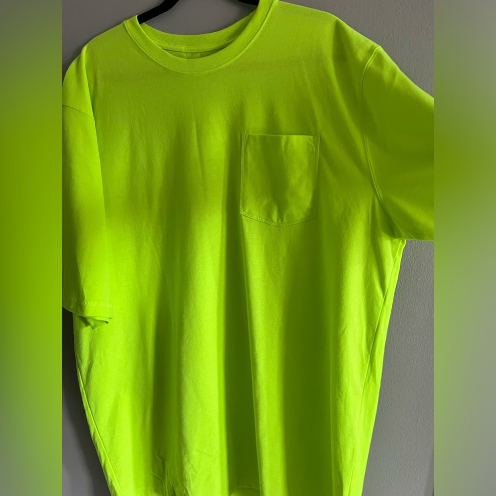 HI VIS Lincoln Outfitters Tee